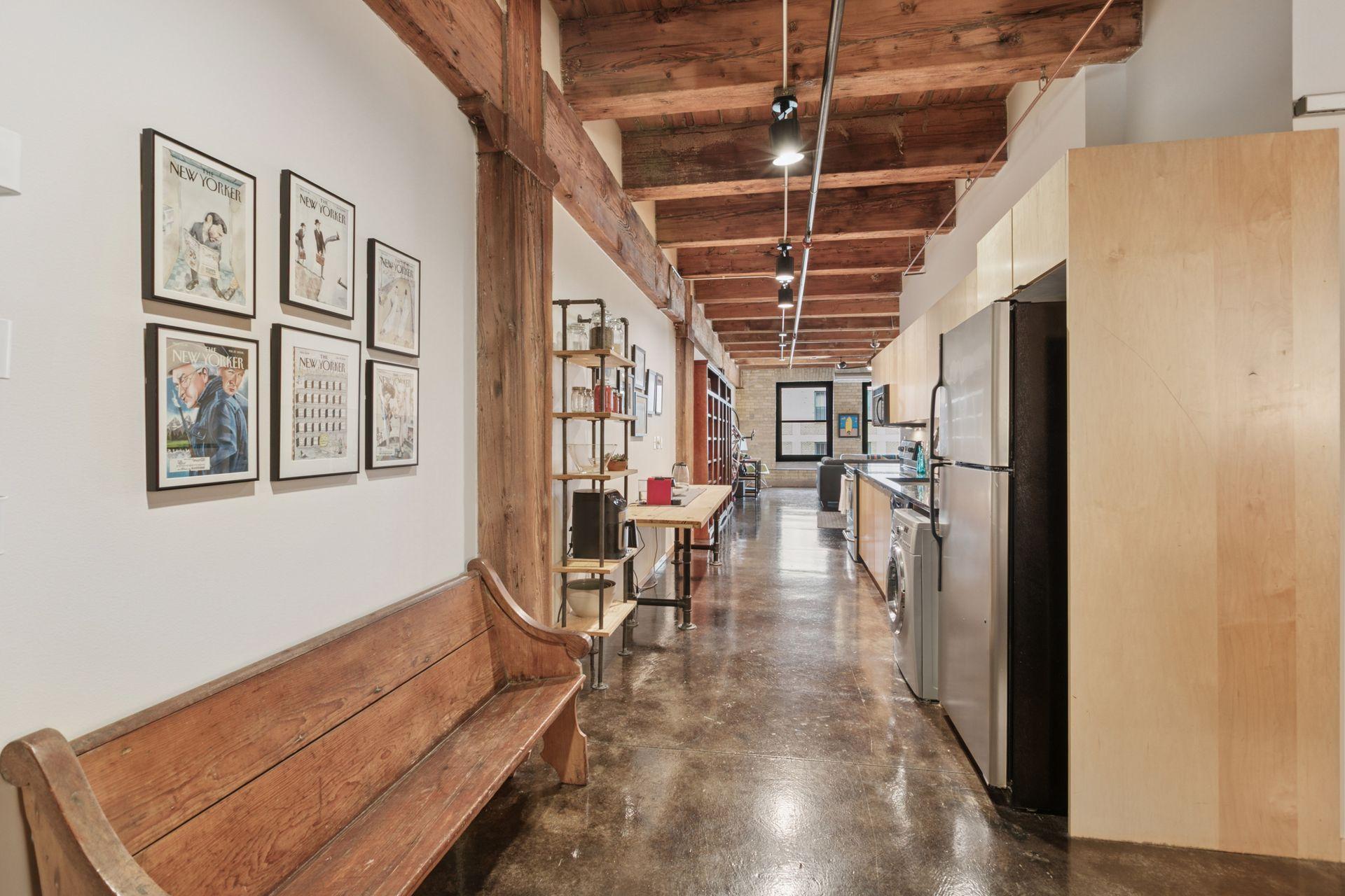 406 Wacouta Street 304