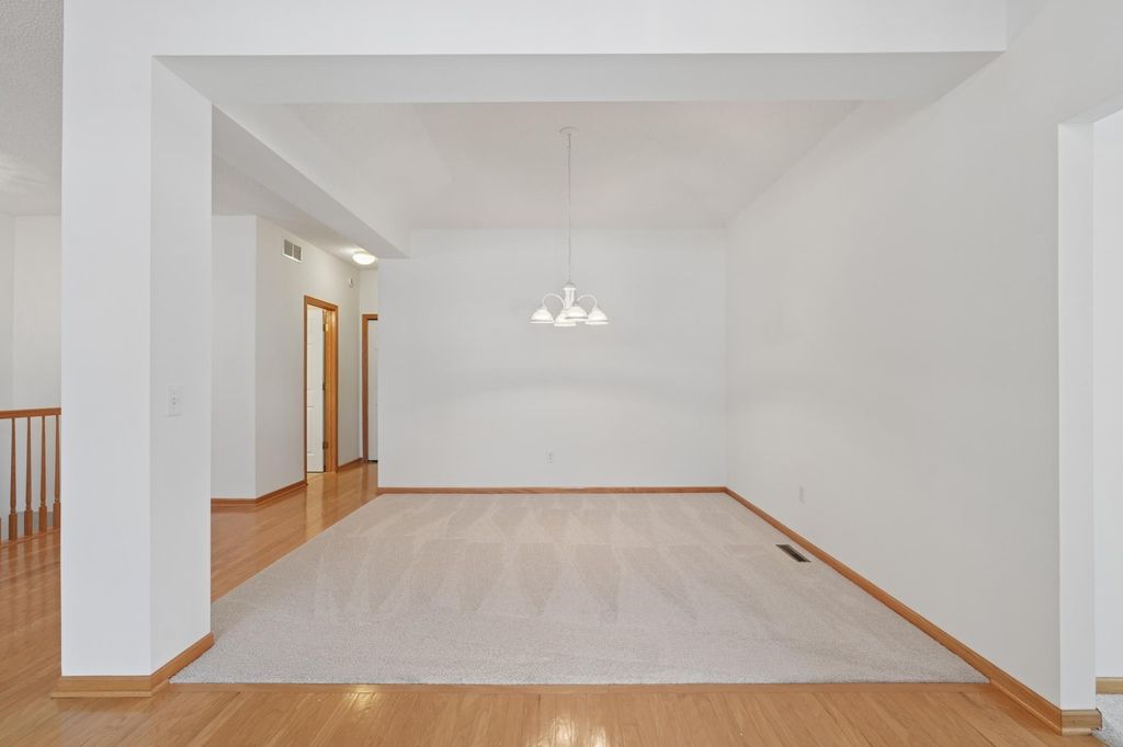 Photo of 17475 Haralson Drive, Eden Prairie, MN 55347 (MLS # 7002039)