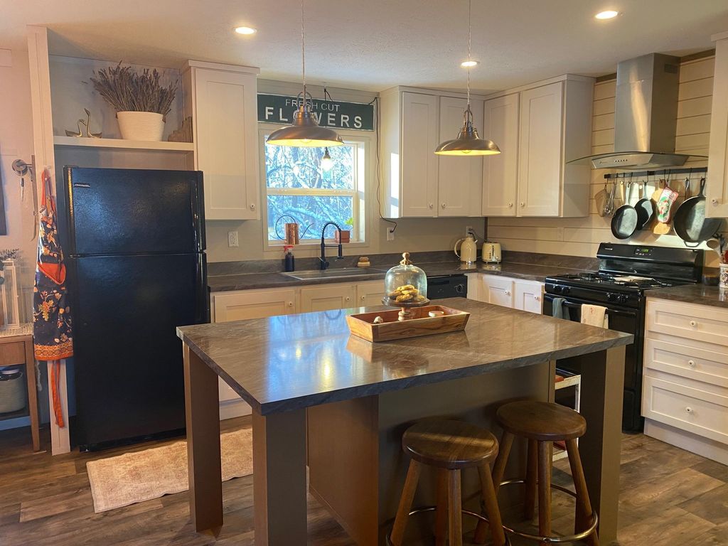 Photo of 1012 13th Street SW, Little Falls, MN 56345 (MLS # 6823183)