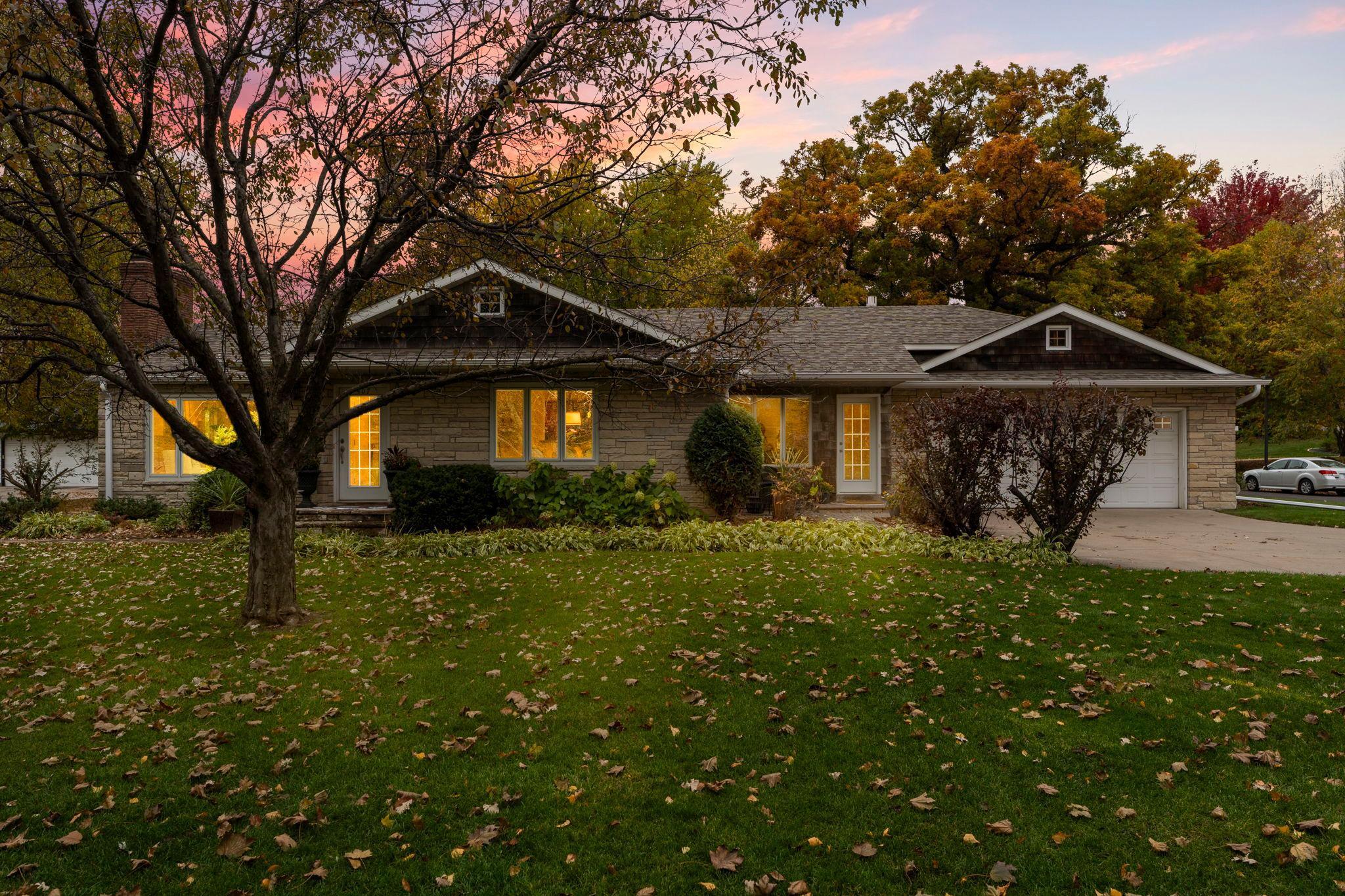 407 Turners Crossroad N