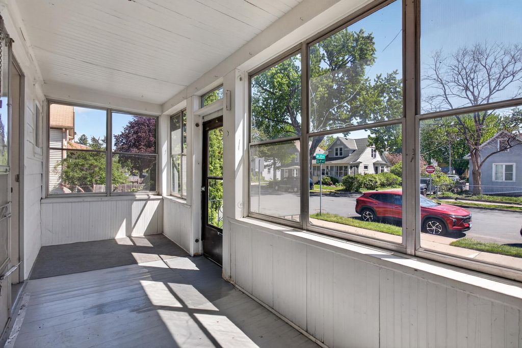 Photo of 300 4th Avenue S, South Saint Paul, MN 55075 (MLS # 7074227)