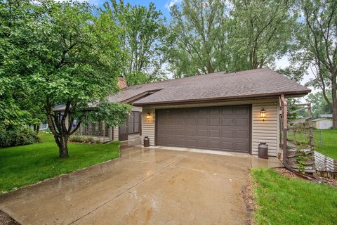783 Berwood Avenue Vadnais Heights MN 55127
