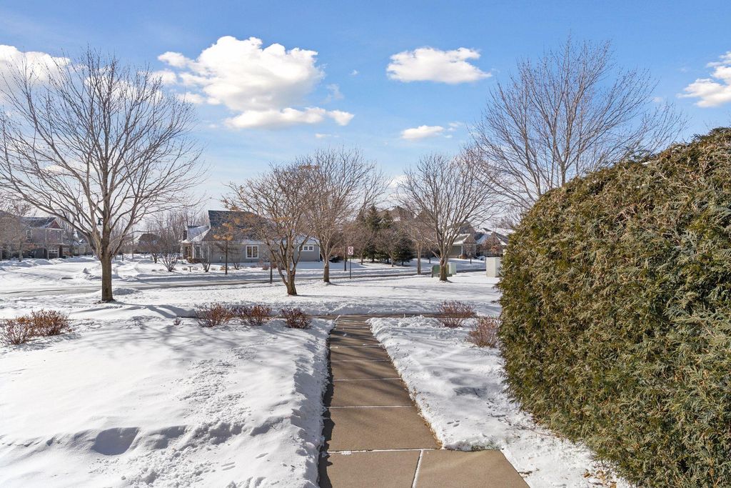 Photo of 12414 Flanders Court NE #C, Blaine, MN 55449 (MLS # 7000828)