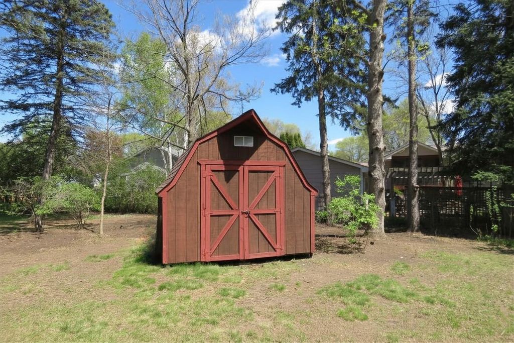 Photo of 936 York Avenue NW, Elk River, MN 55330 (MLS # 7071256)
