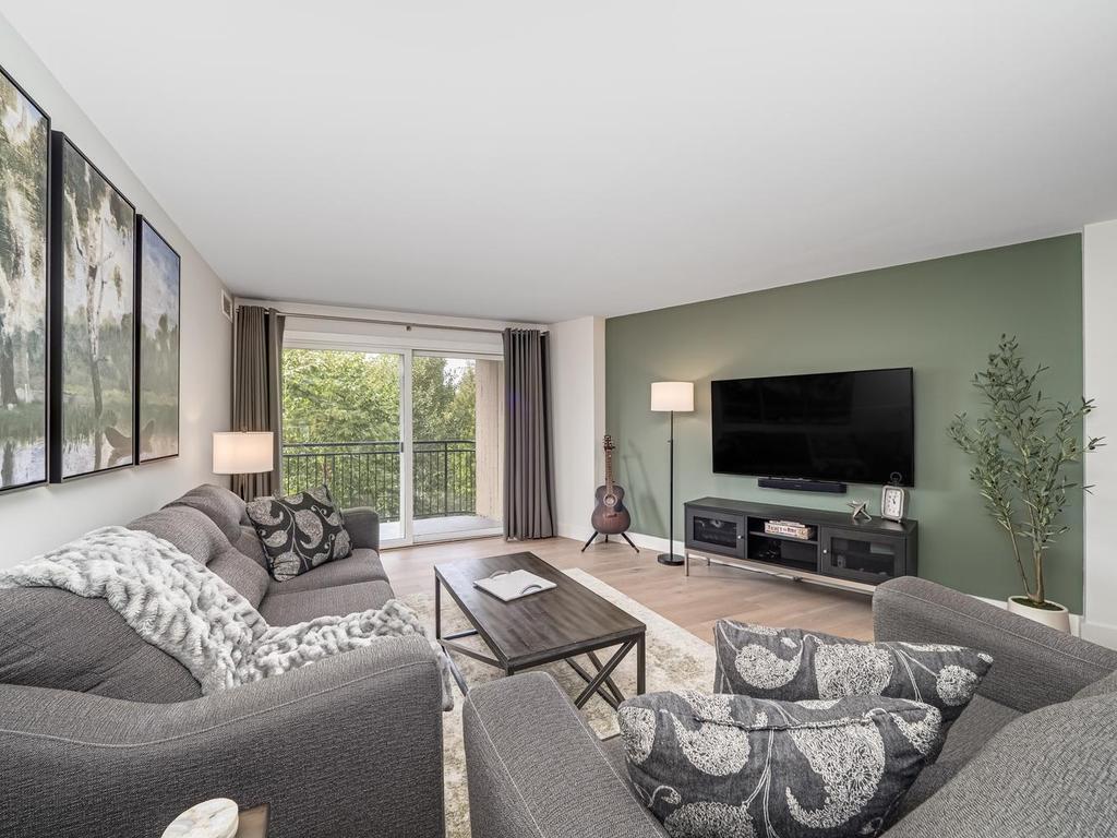 Photo of 1200 Nicollet Mall #507, Minneapolis, MN 55403 (MLS # 7154978)