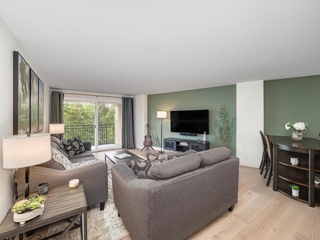 Photo of 1200 Nicollet Mall #507, Minneapolis, MN 55403 (MLS # 7154978)