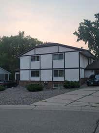 2860-2862 Wheeler Street N Roseville MN 55113