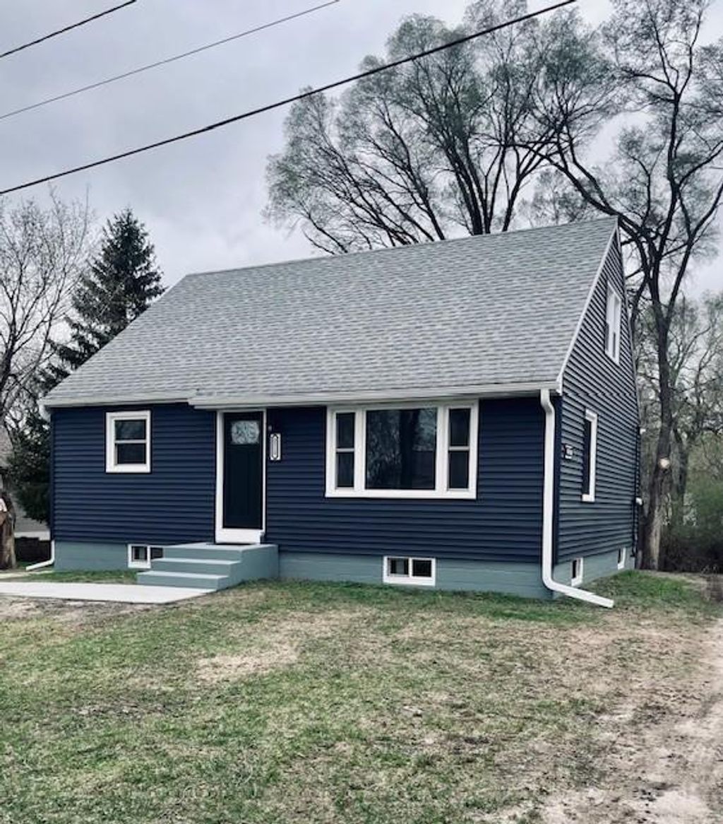 Photo of 2115 E River Road NE, Rochester, MN 55906 (MLS # 7057590)