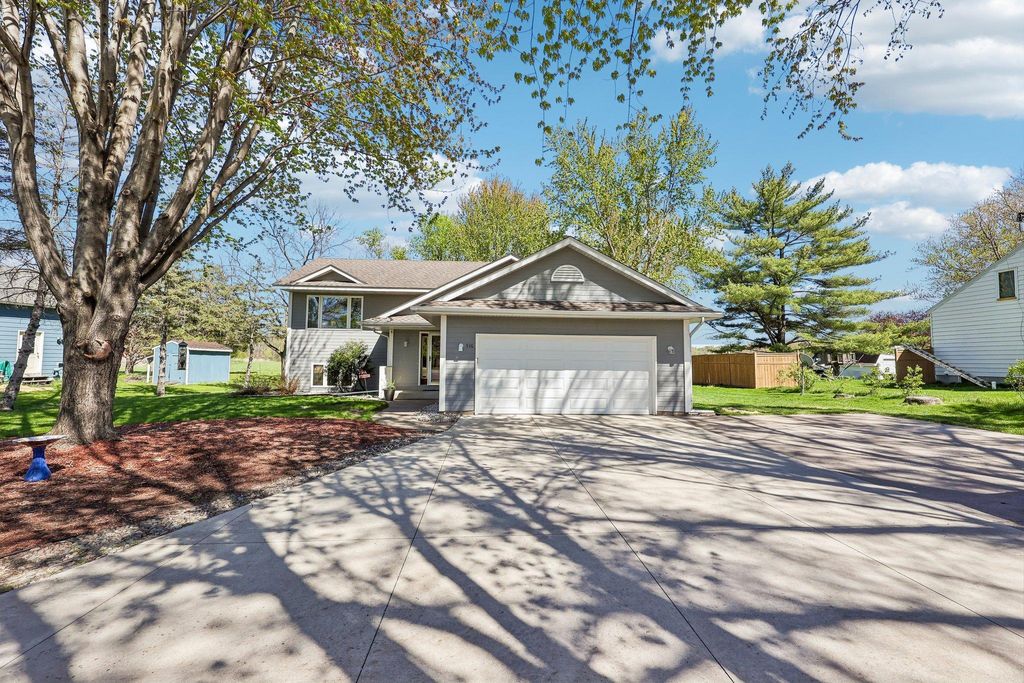 Photo of 516 W River Road, Delano, MN 55328 (MLS # 7070141)