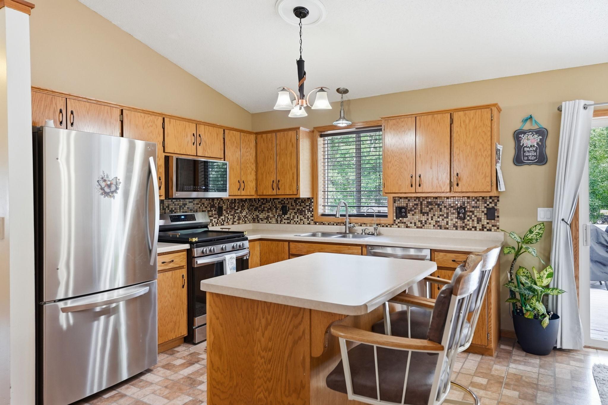 11249 Laura Circle