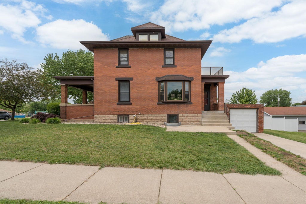 Photo of 700 N State Street, New Ulm, MN 56073 (MLS # 7156856)