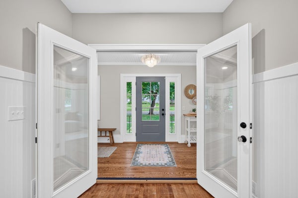 6010 GOODRICH AVE, MINNEAPOLIS, MN 55416 - Image ed2d14a70ea94fcc88ee6e6abdf4fd73/38067710