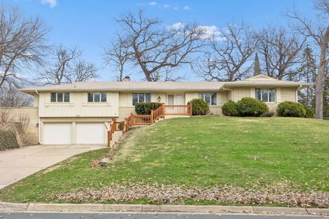 1566 Sumter Avenue N Golden Valley MN 55427