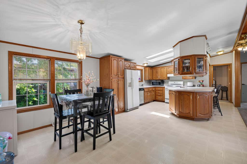 Photo of 2679 Ryan Drive, Maplewood, MN 55119 (MLS # 7121091)