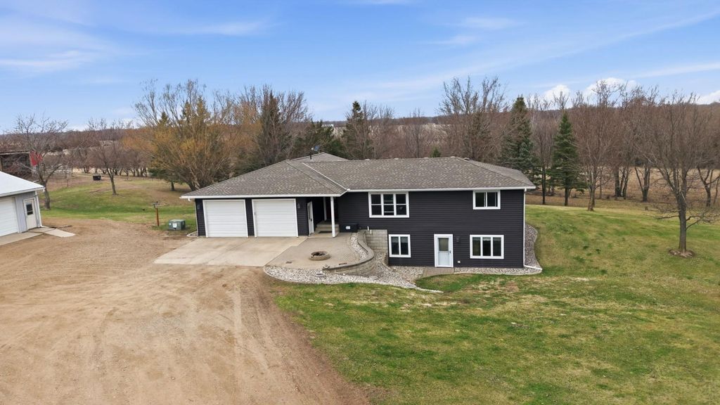 Photo of 3508 275th Avenue NE, Belgrade, MN 56312 (MLS # 7054139)