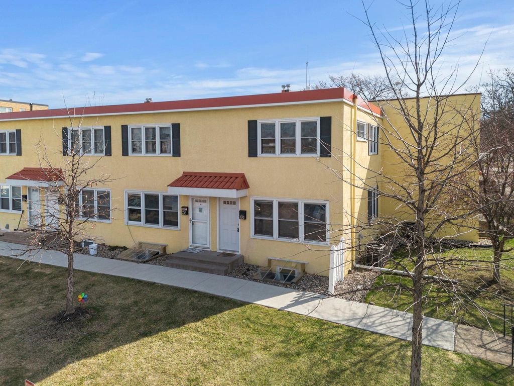 Photo of 2043 Montreal Avenue, Saint Paul, MN 55116 (MLS # 7051872)