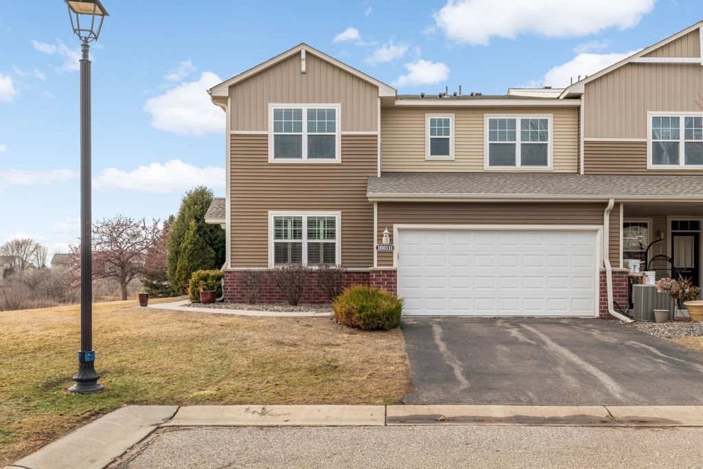 Photo of 1601 Sumac Circle #D, Carver, MN 55315 (MLS # 7031247)