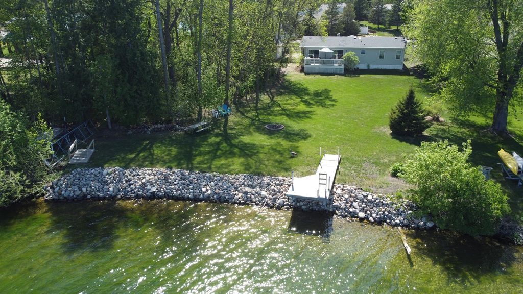 Photo of 809 Van Dyke Road, Alexandria, MN 56308 (MLS # 7075796)