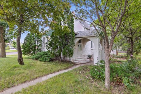 Photo of 1526 N State Street, New Ulm, MN 56073 (MLS # 6760804)
