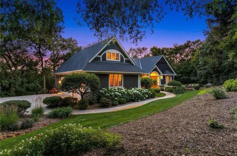 23400 Woodland Ridge Drive Lakeville MN 55044