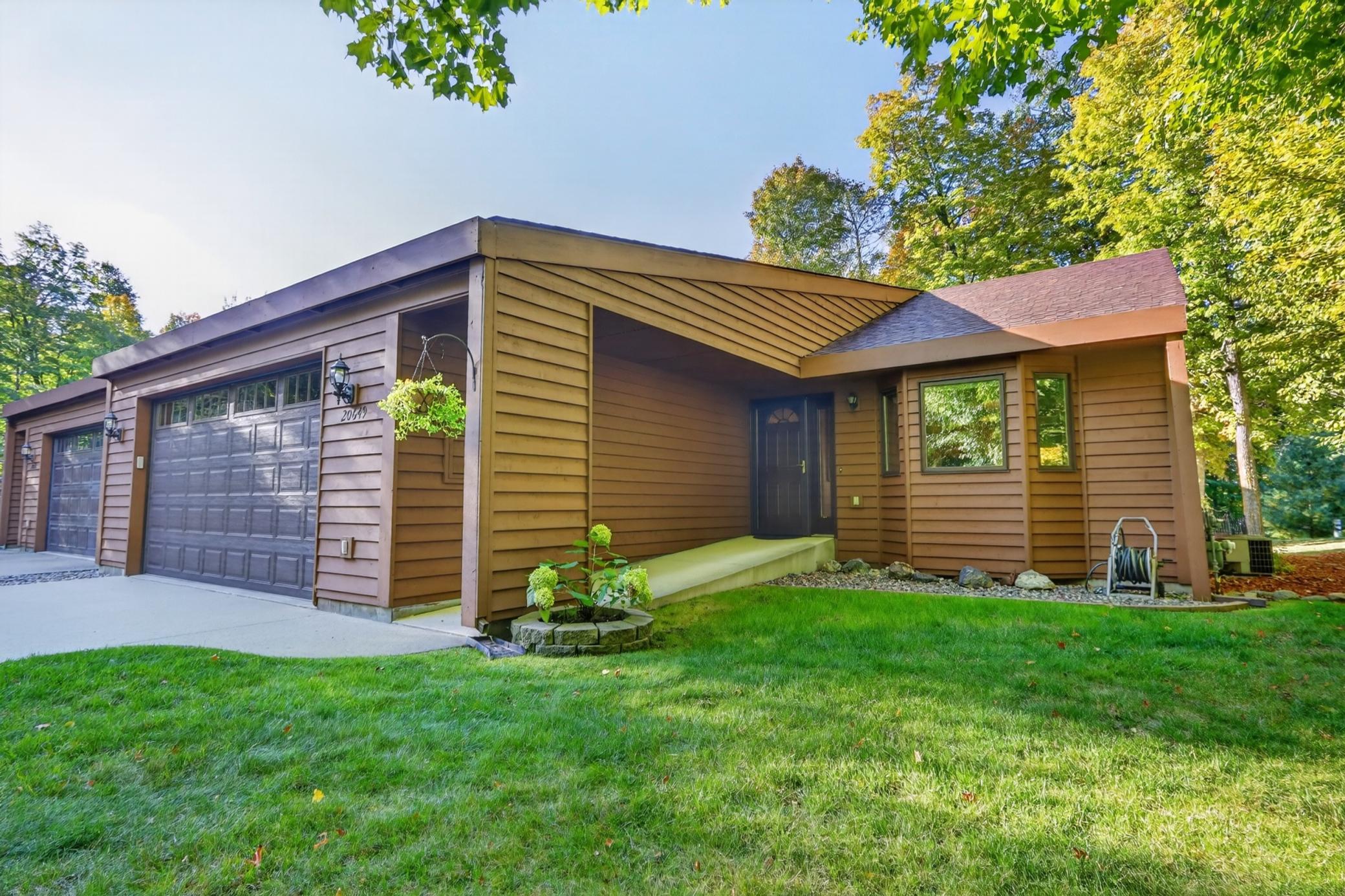20649 Mishawaka Shores Trail