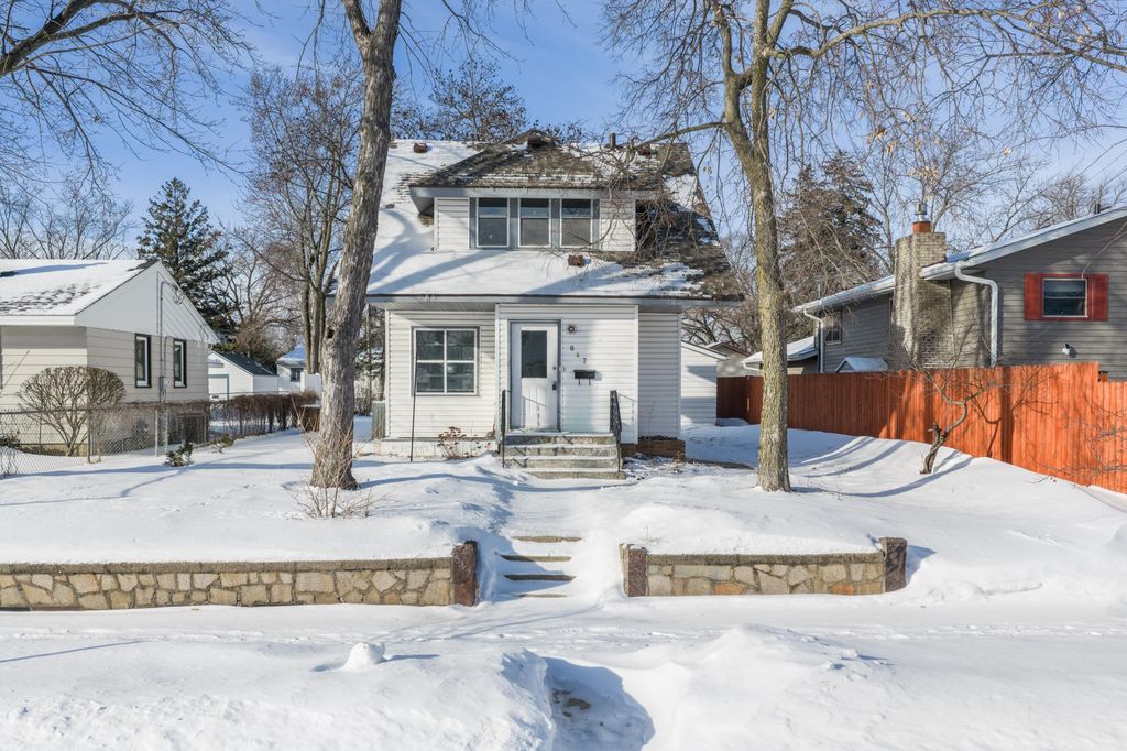 Photo of 847 32nd Avenue N, Saint Cloud, MN 56303 (MLS # 7010400)