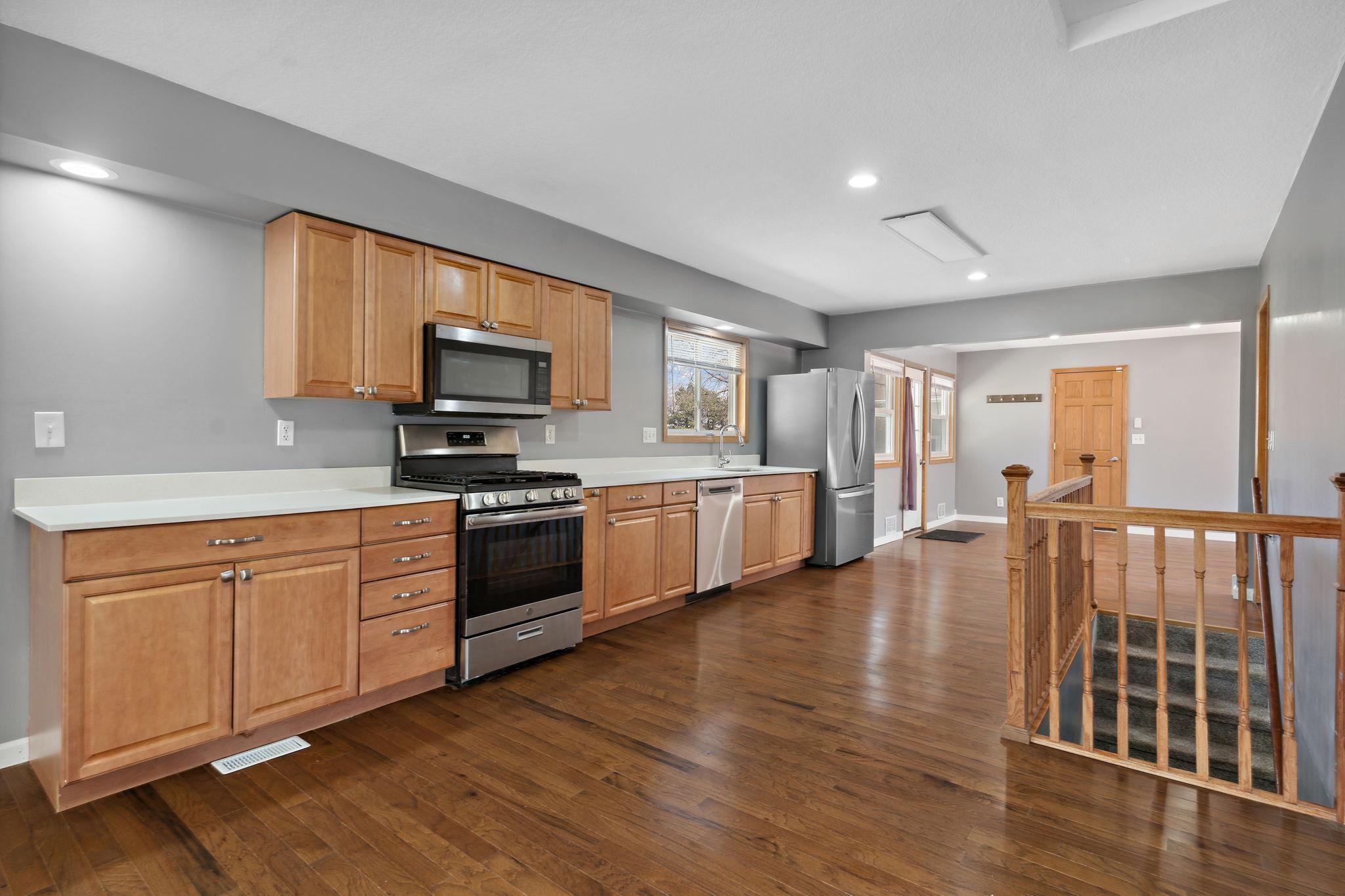 2121 Old County Road 34 Place