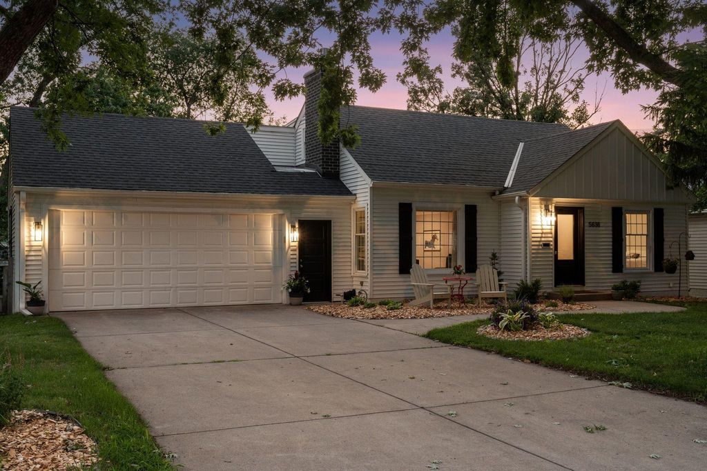 Photo of 5636 Abbott Avenue S, Edina, MN 55410 (MLS # 7106414)