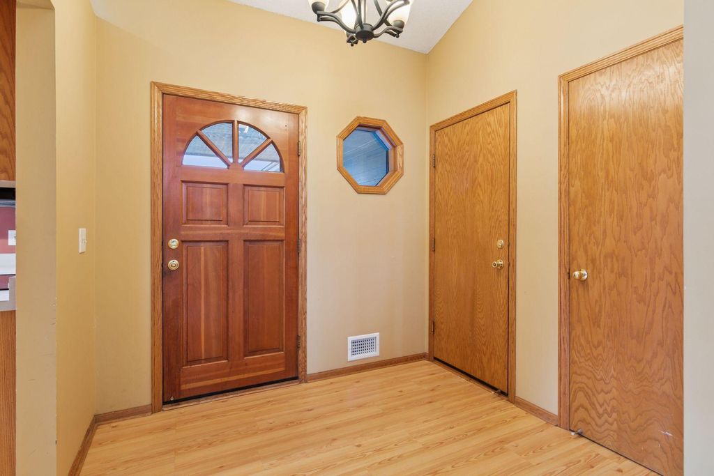 Photo of 13391 Zarthan Circle, Savage, MN 55378 (MLS # 6824315)