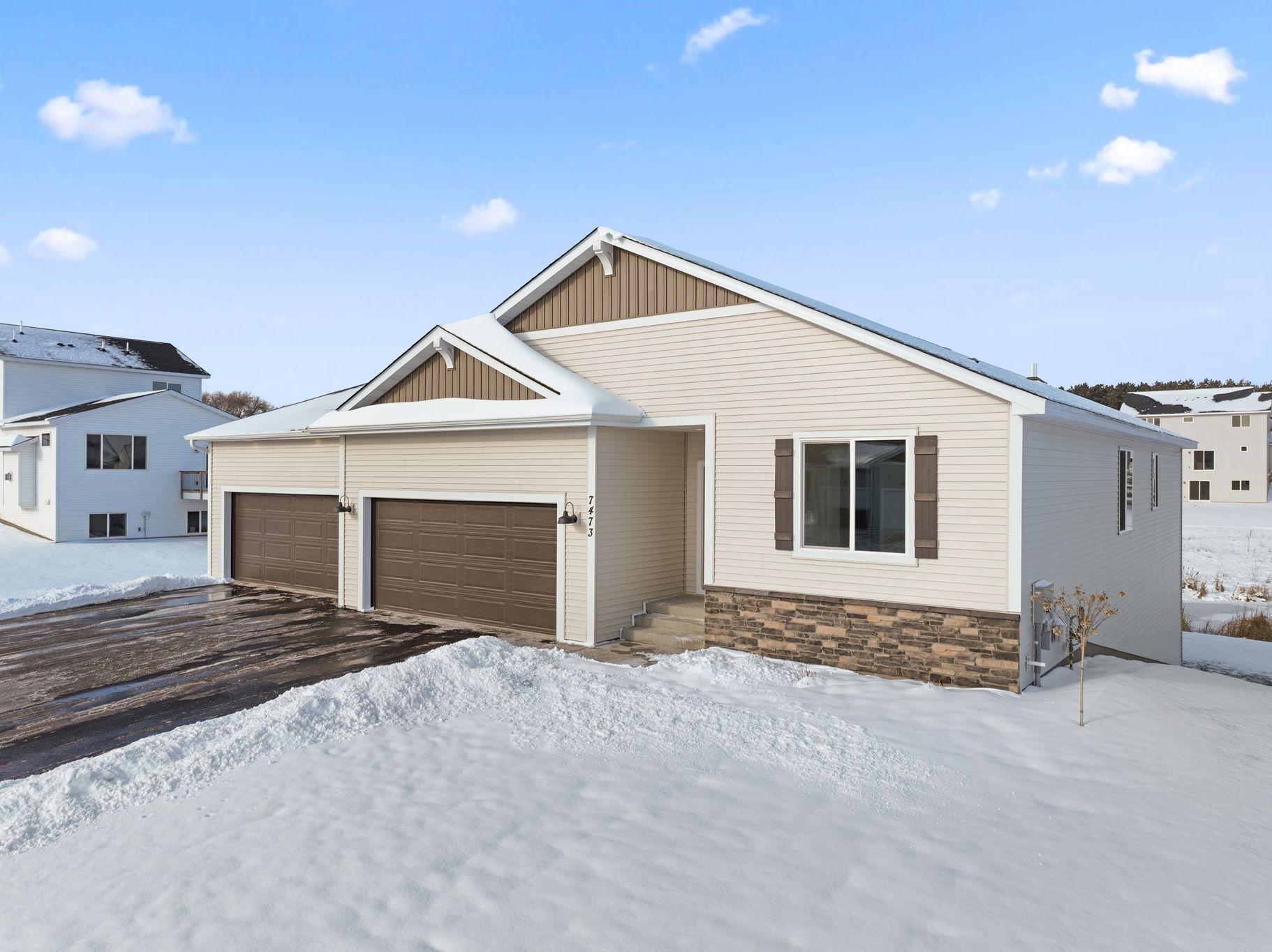 7473 170th Avenue NW