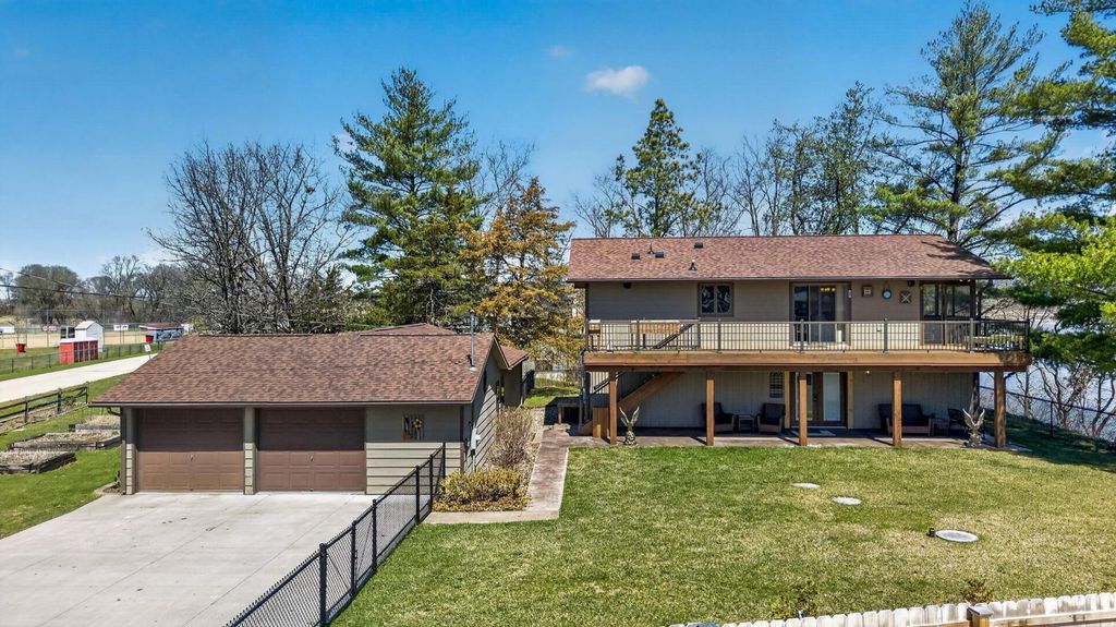 Photo of 67354 166th Avenue, Wabasha, MN 55981 (MLS # 7057719)