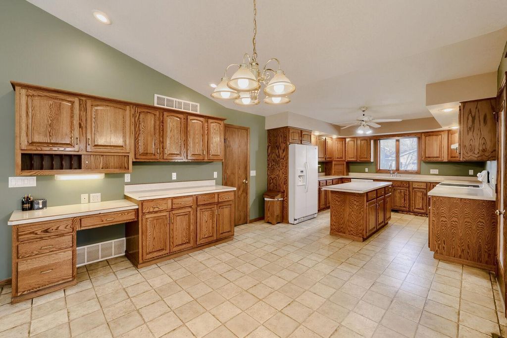 Photo of 39 Jefferson Court, Hastings, MN 55033 (MLS # 7057392)