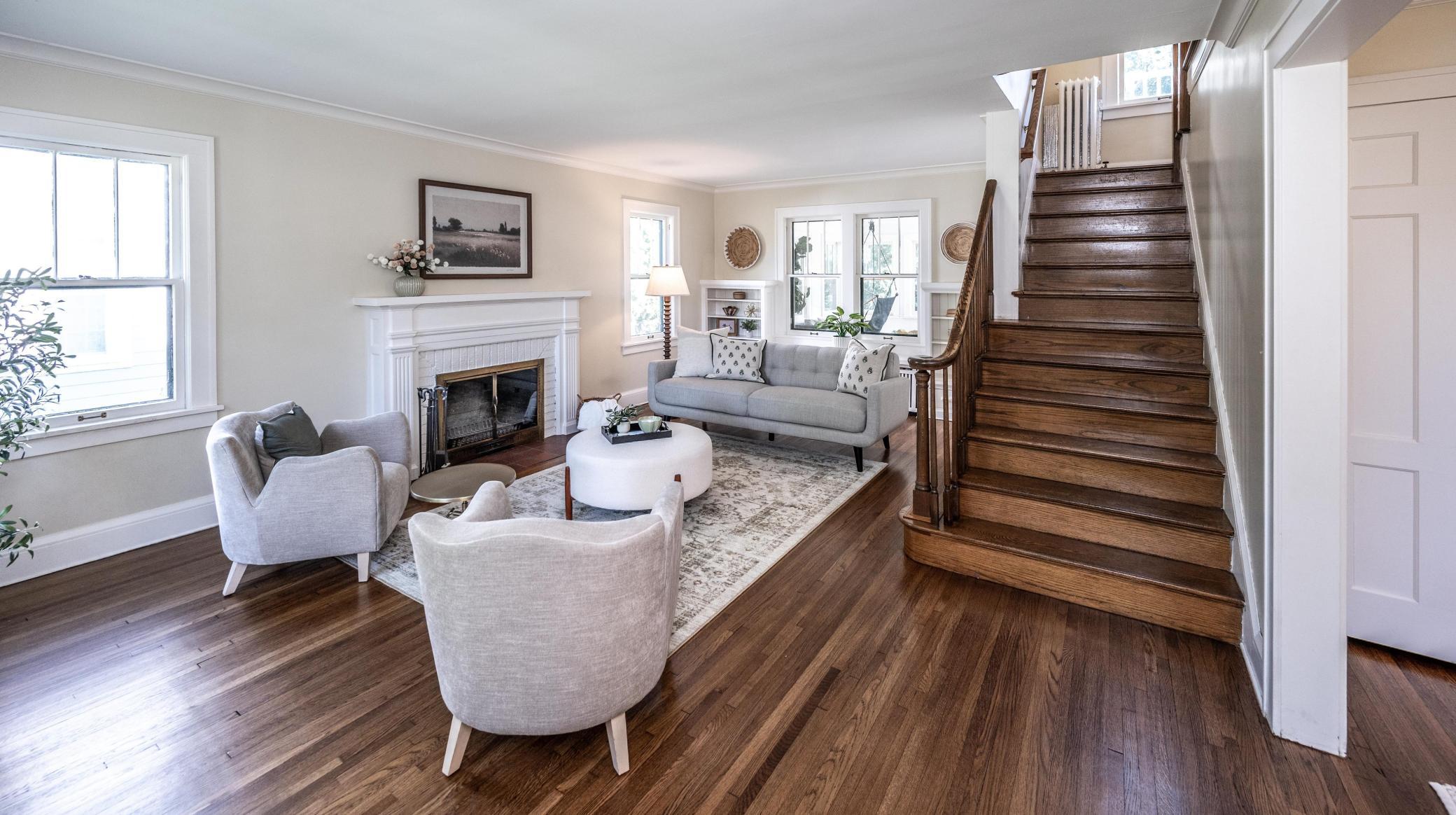 4717 28th Street W