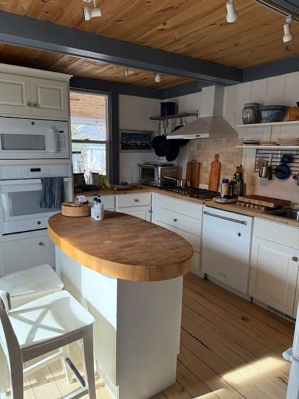 Photo of 412 Main Street, Pepin, WI 54759 (MLS # 7033596)