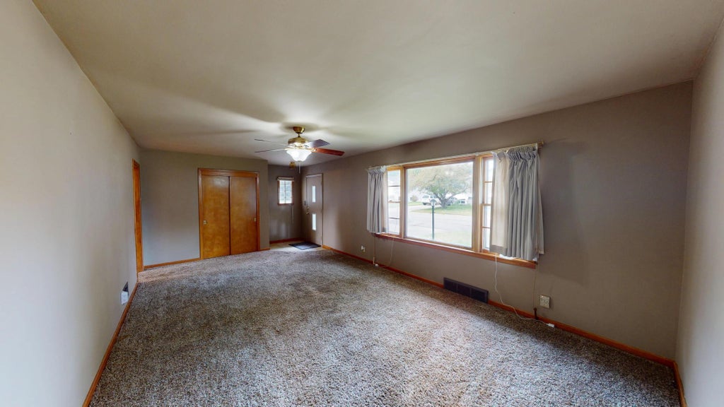 Photo of 204 Fairview Drive, Albert Lea, MN 56007 (MLS # 7145396)