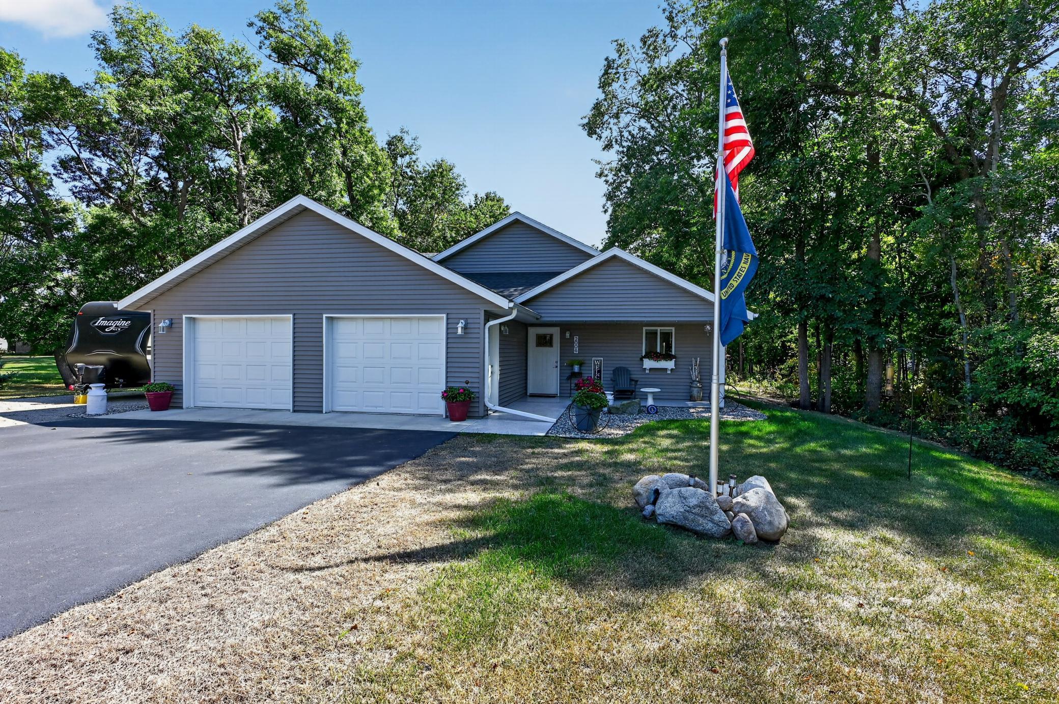 2006 Woodland Park Drive NE