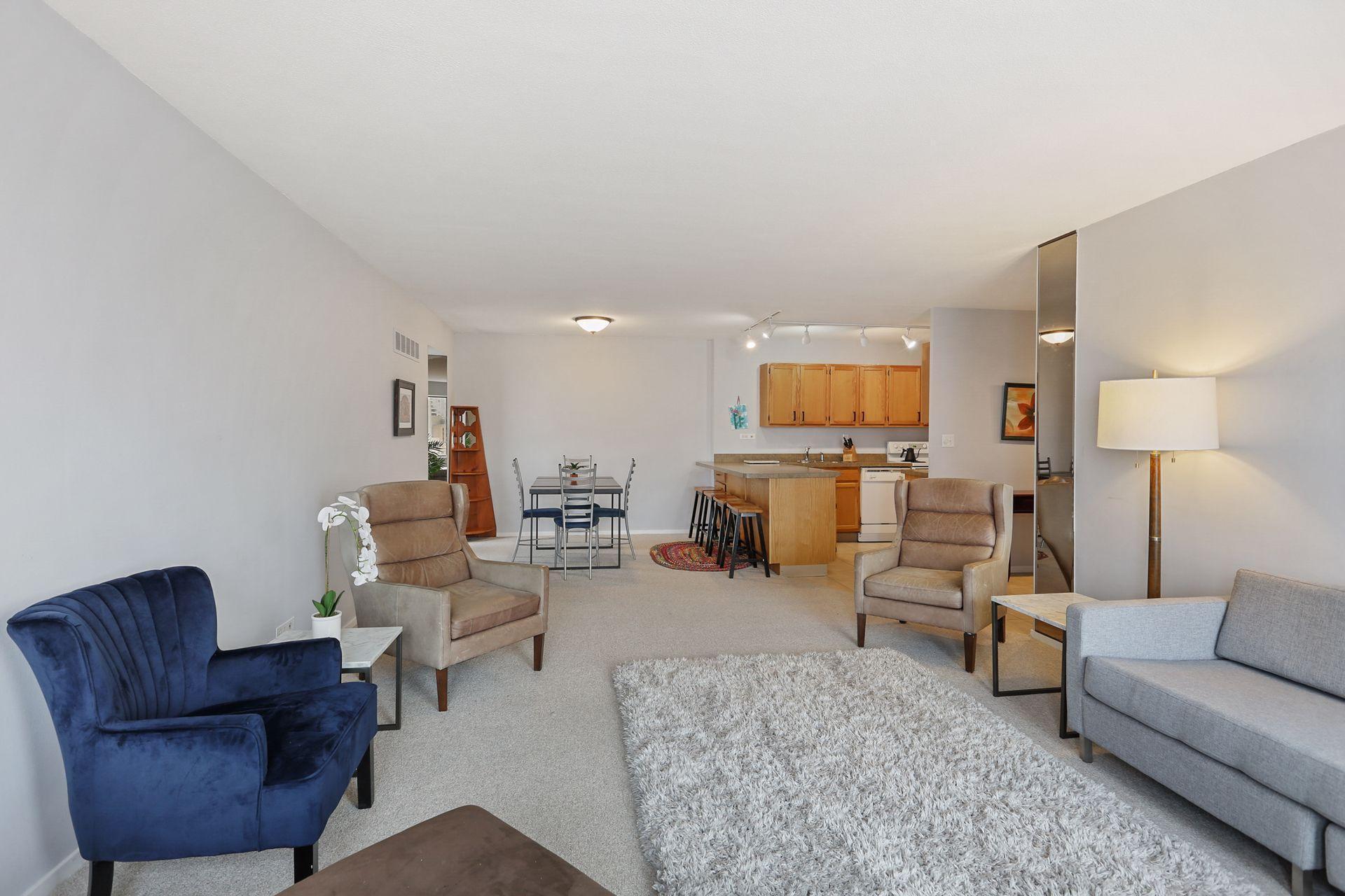 19 S 1st Street B2207