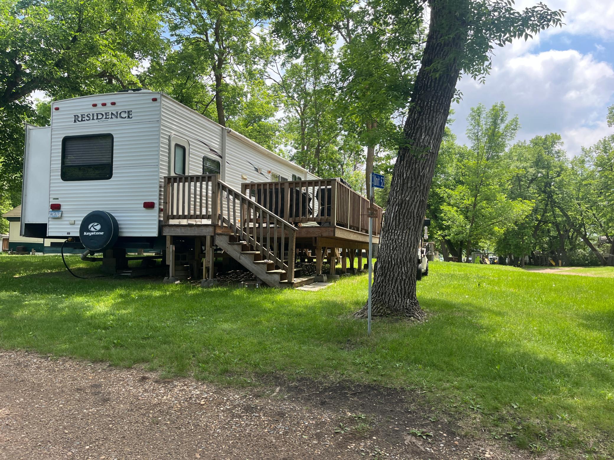 42502 Unit 52 240th