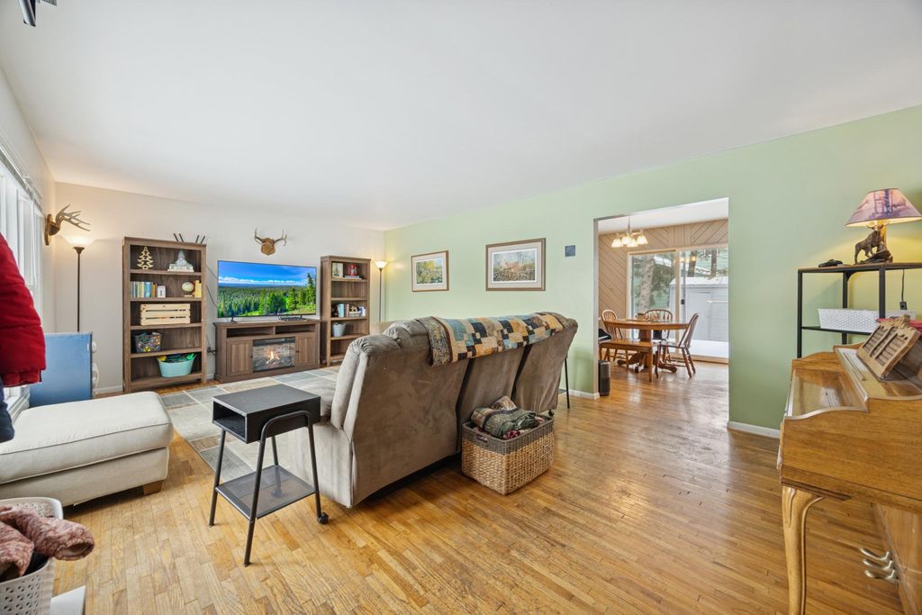 Photo of 924 King Avenue SW, Wadena, MN 56482 (MLS # 7058082)