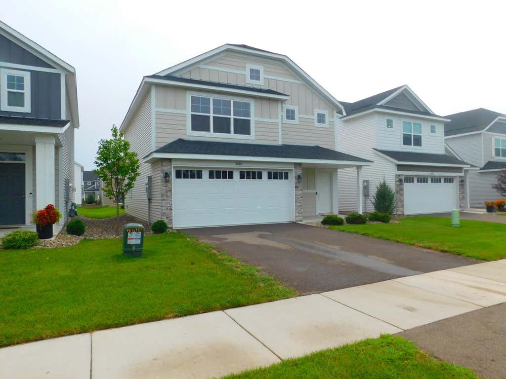 Photo of 6869 101st Street S, Cottage Grove, MN 55016 (MLS # 7124050)
