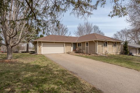 502 Highland Drive Chanhassen MN 55317