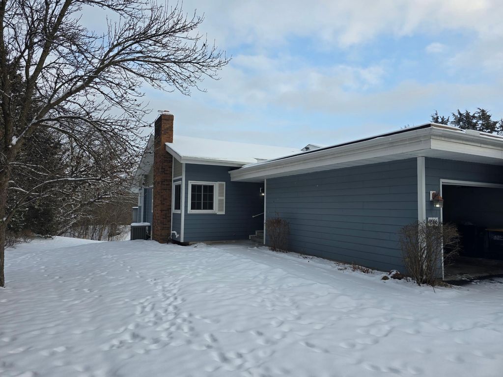 Photo of 9556 Brighton Lane, Eden Prairie, MN 55347 (MLS # 6817539)