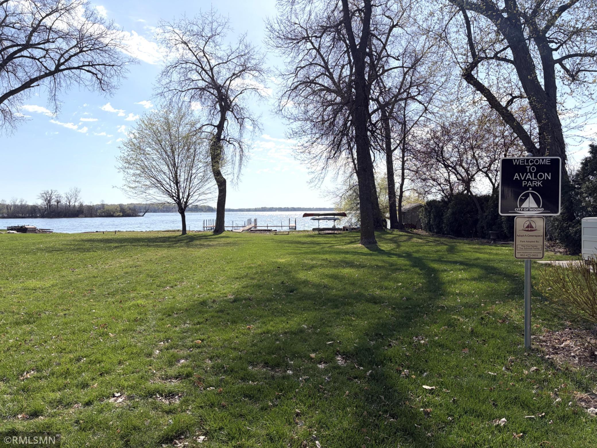 2875 Tuxedo Boulevard