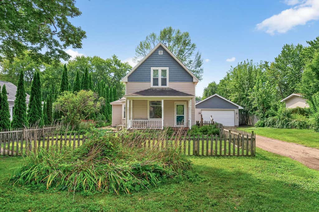 Photo of 117 Lockey Avenue, Center City, MN 55012 (MLS # 7129524)
