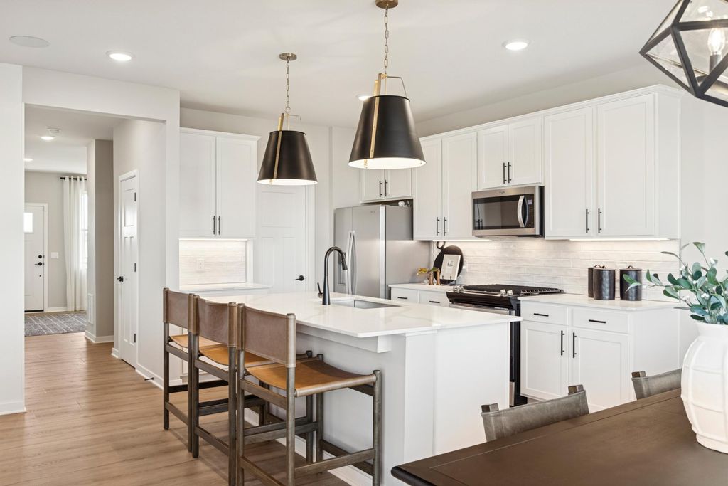 Photo of 4959 Airlake Drive, Woodbury, MN 55129 (MLS # 7040654)