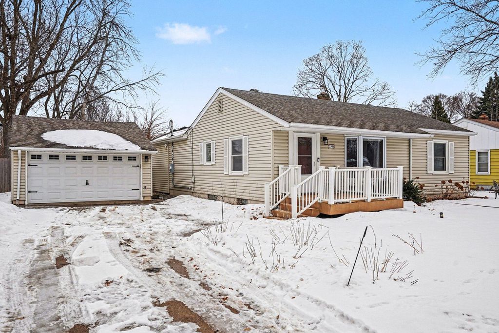 Photo of 2966 Simpson Street, Roseville, MN 55113 (MLS # 7020270)