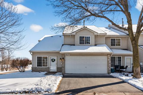 2755 Meadow Brook Drive F Woodbury MN 55125