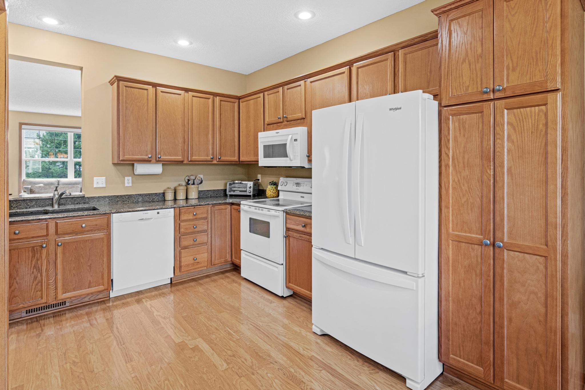 15118 Dutchman Way