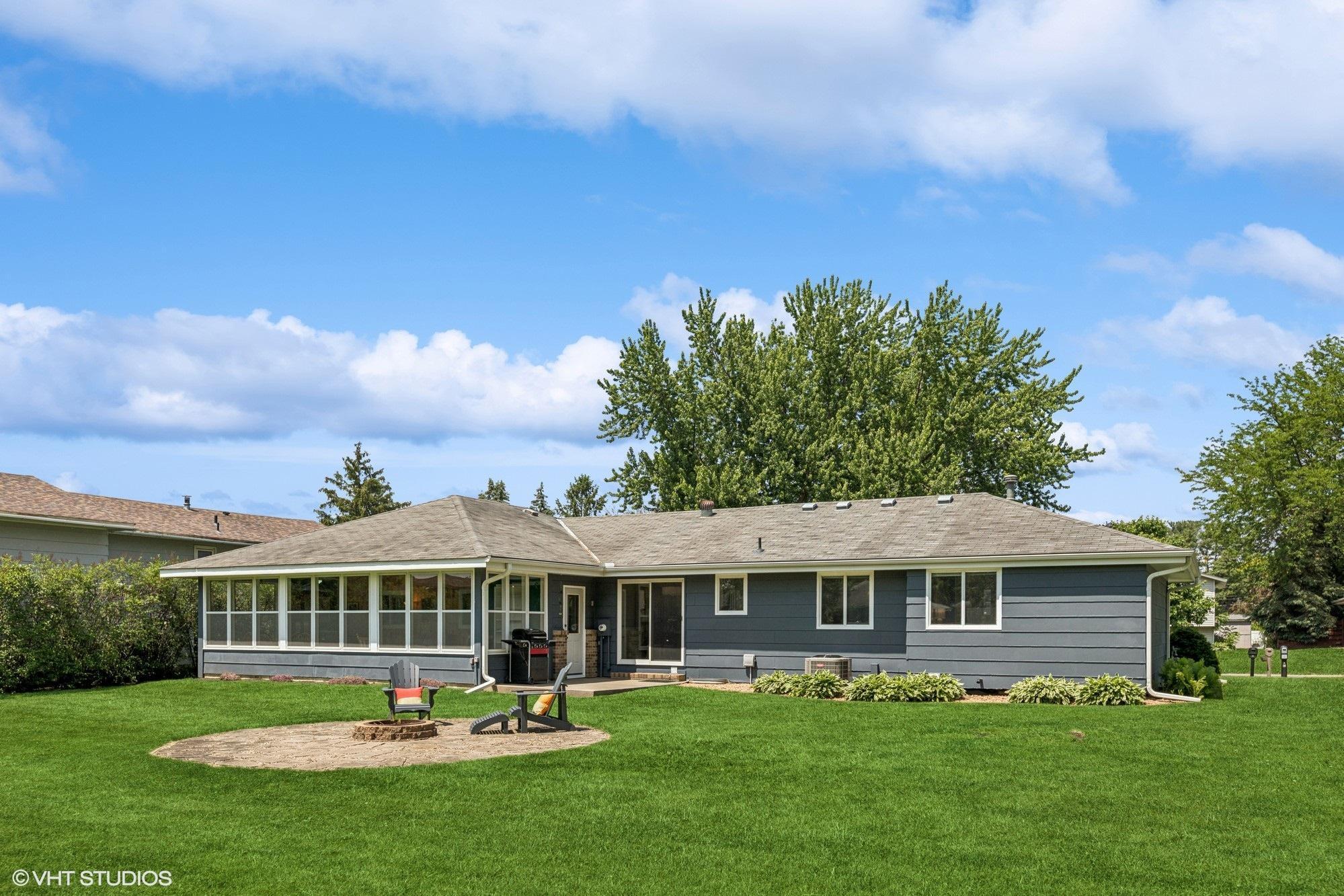 3350 Upper 147th Street W