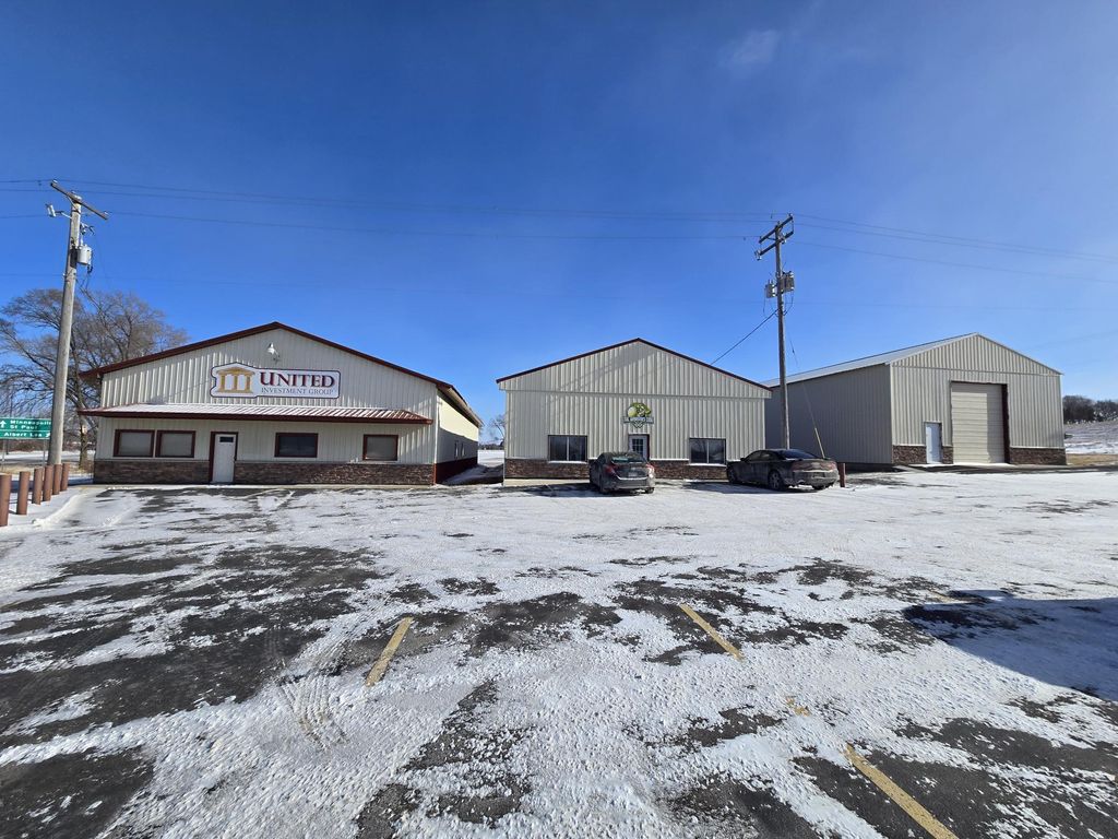 Photo of 3701 Highway 60 W, Faribault, MN 55021 (MLS # 7012298)